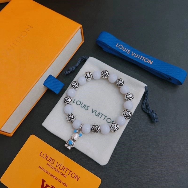 Fashionable Louis Vuitton Bracelets 249531