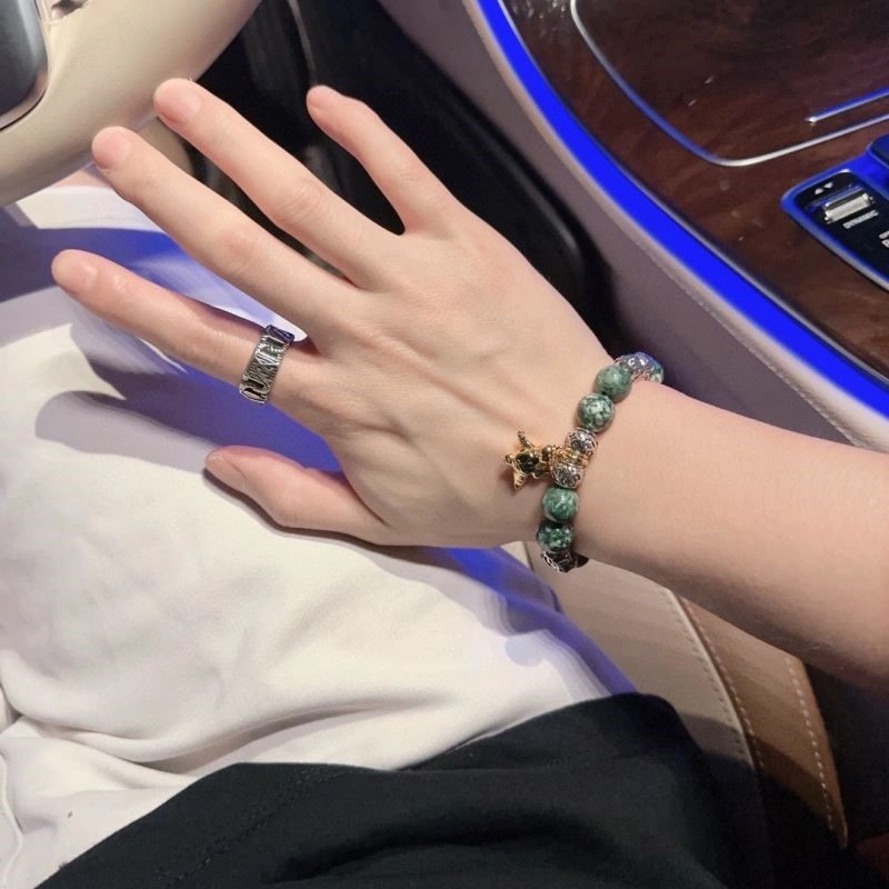 ZipUp Louis Vuitton Bracelets 249541