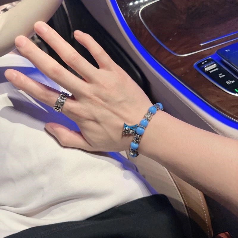 HighQuality Louis Vuitton Bracelets 249532
