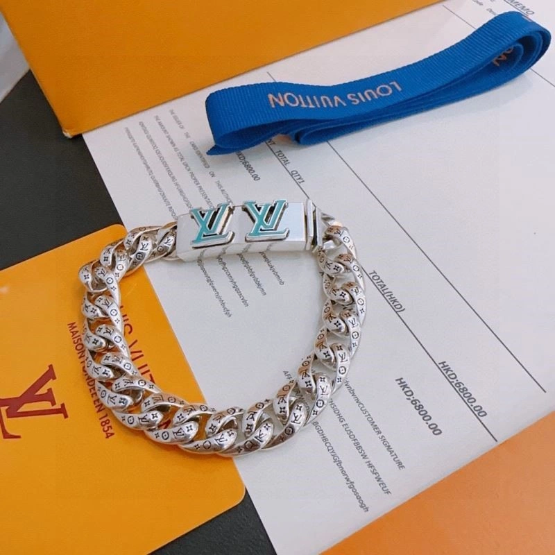 Durable Louis Vuitton Bracelets 249544