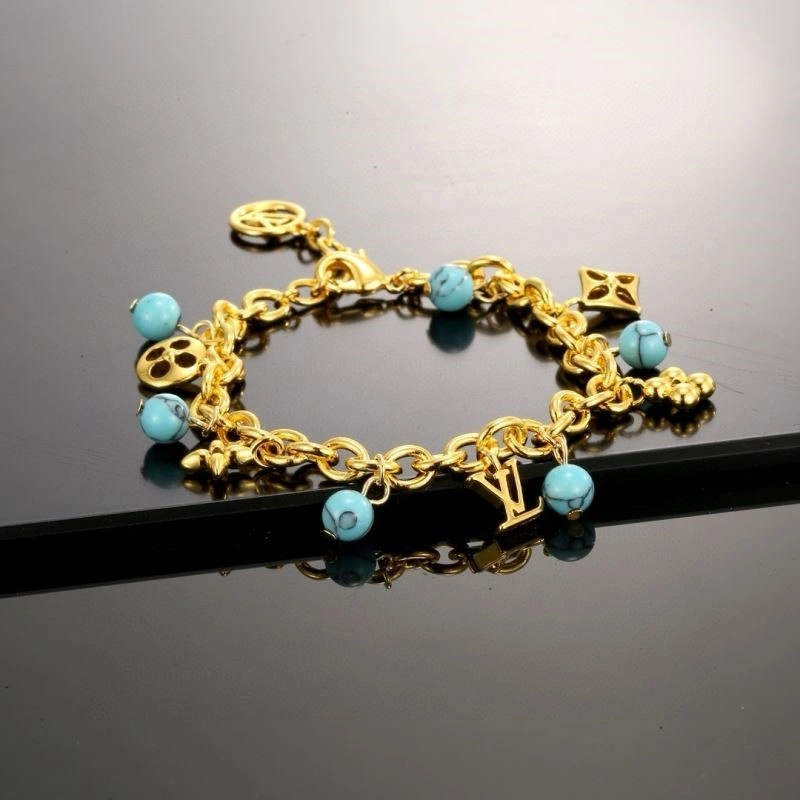 Comfortable Louis Vuitton Bracelets 249519