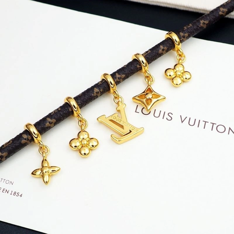 Attractive Louis Vuitton Bracelets 249548