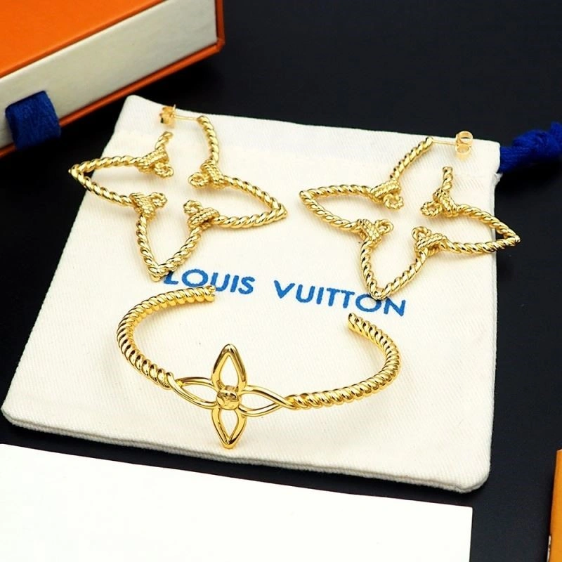 Louis Vuitton Bracelets Flexible 249535