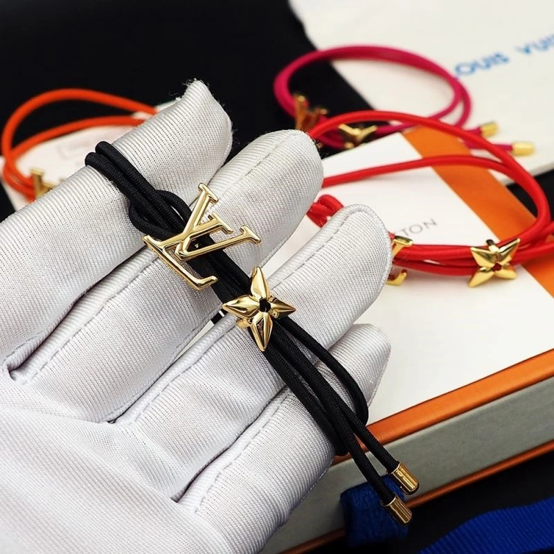 Breathable Louis Vuitton Bracelets 249518
