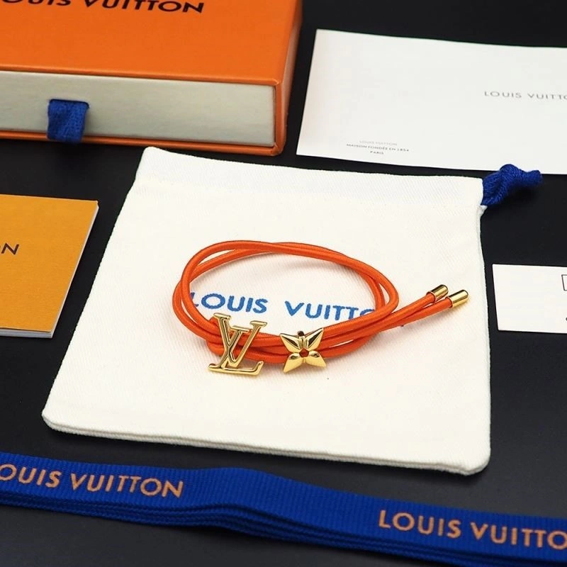 Effortless Louis Vuitton Bracelets 249538