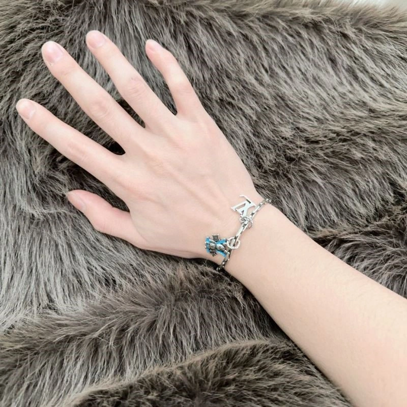 Louis Vuitton Bracelets Comfortable 249513