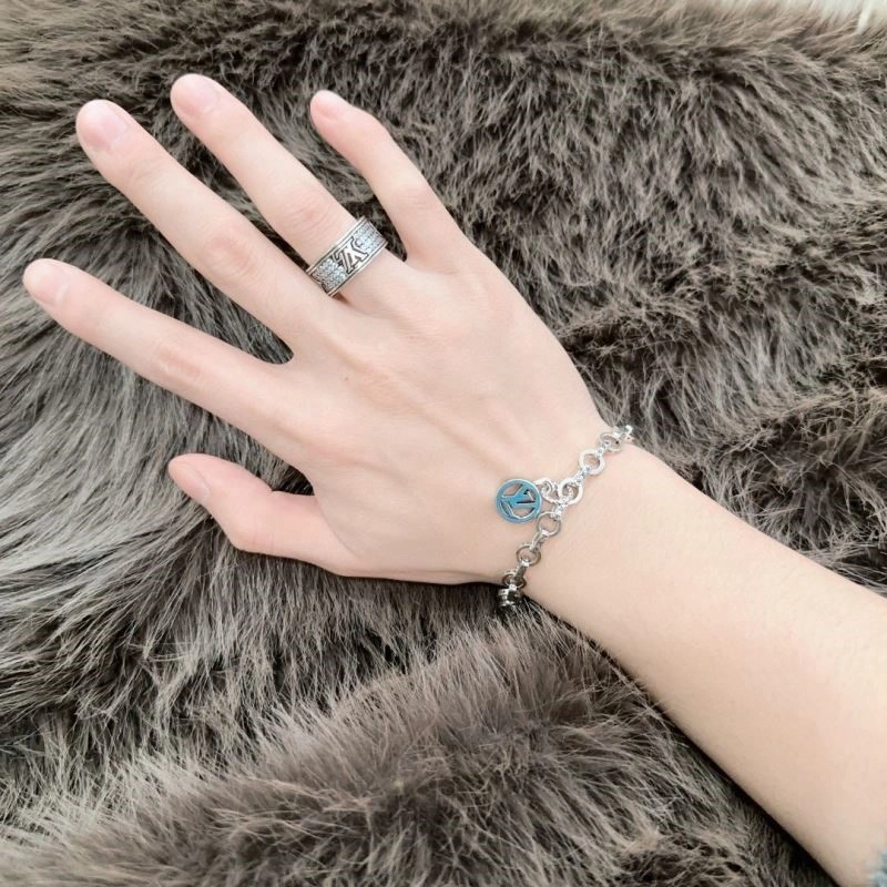 WaterResistant Louis Vuitton Bracelets 249509