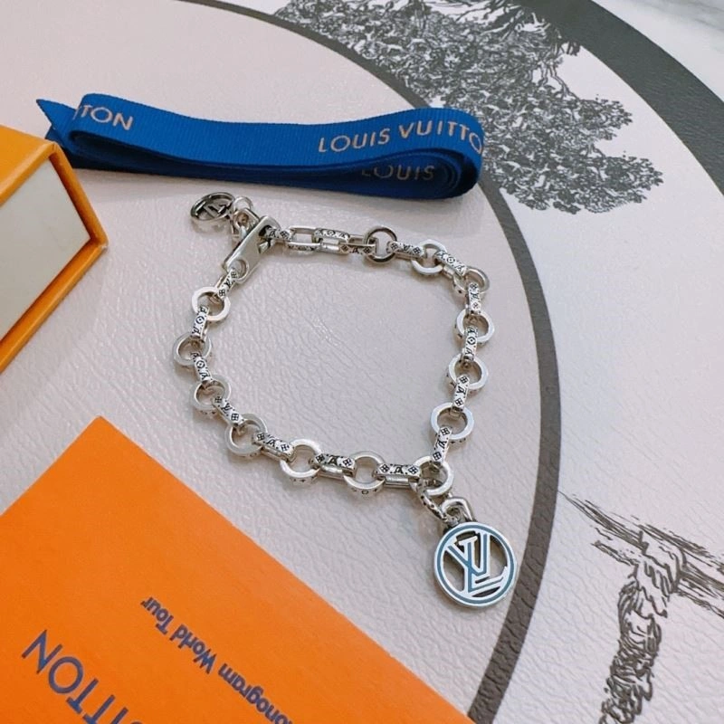 WaterResistant Louis Vuitton Bracelets 249509