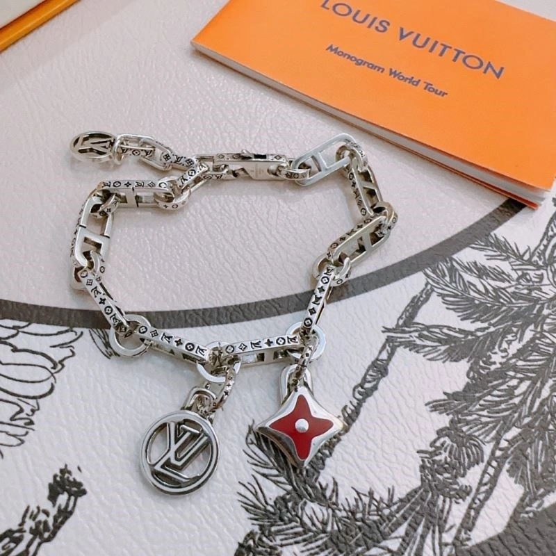 Louis Vuitton Bracelets RelaxedFit 249495