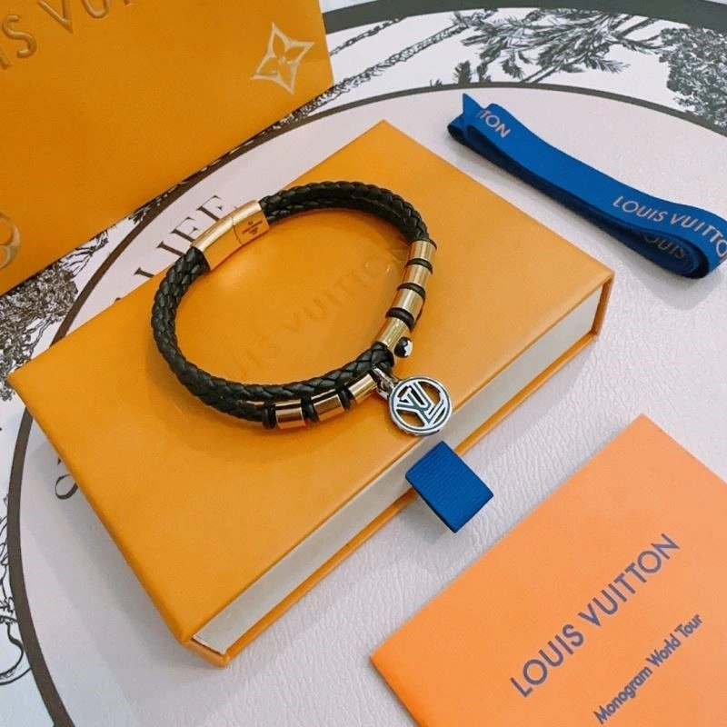 Premium Louis Vuitton Bracelets 249488