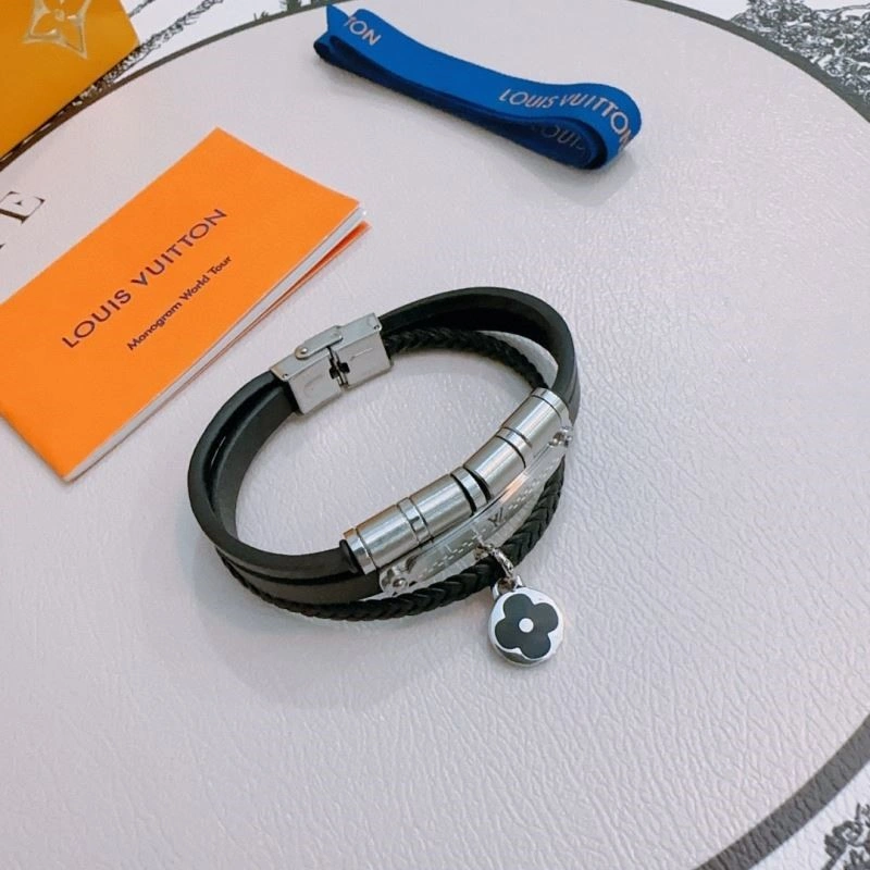 TechFriendly Louis Vuitton Bracelets 249499