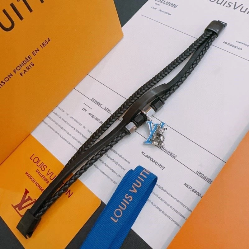 Louis Vuitton Bracelets FreshLook 249494