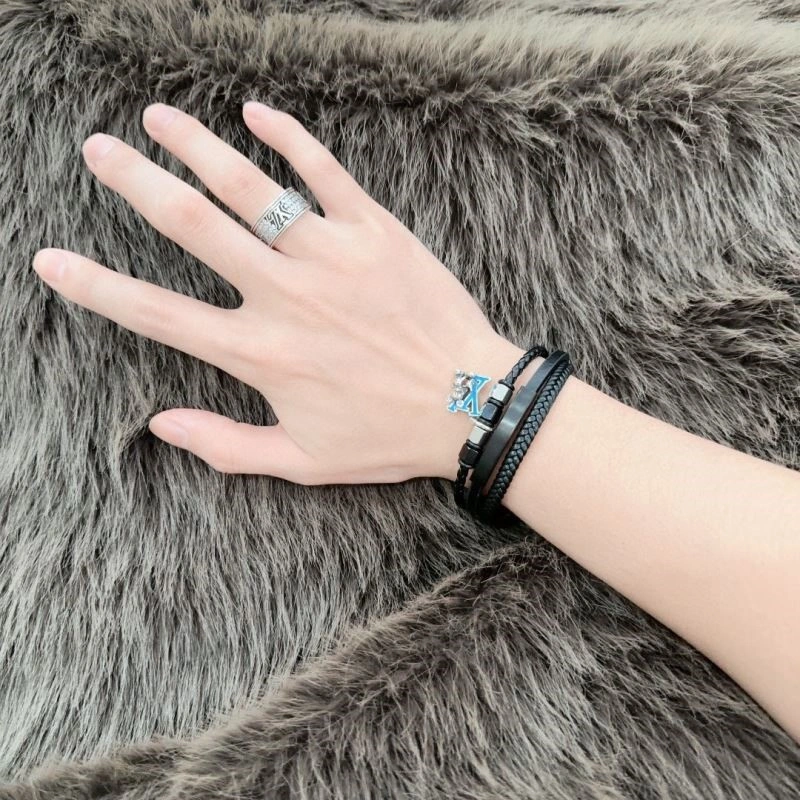 Louis Vuitton Bracelets FreshLook 249494