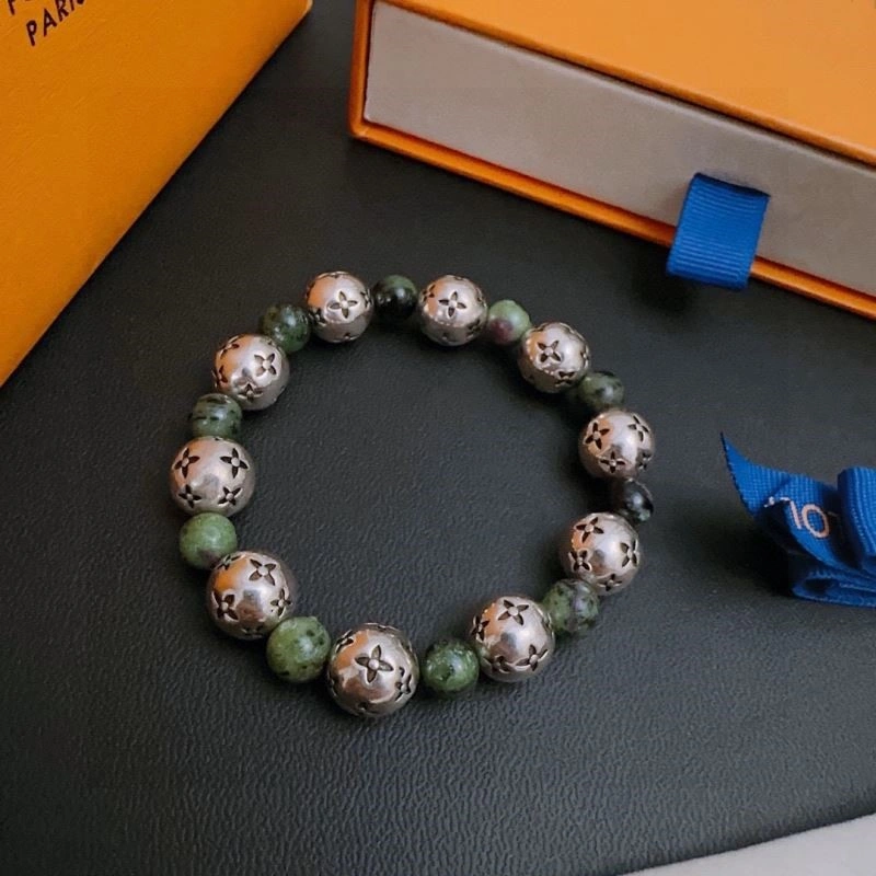 Attractive Louis Vuitton Bracelets 249187
