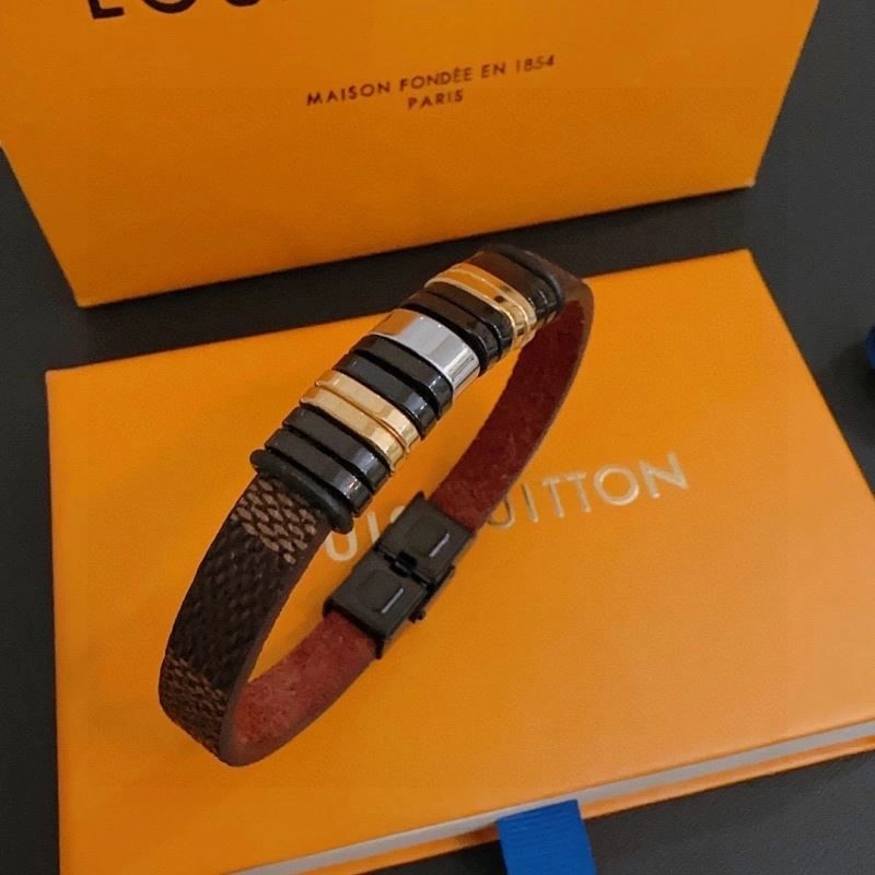 Sleek Louis Vuitton Bracelets 249184