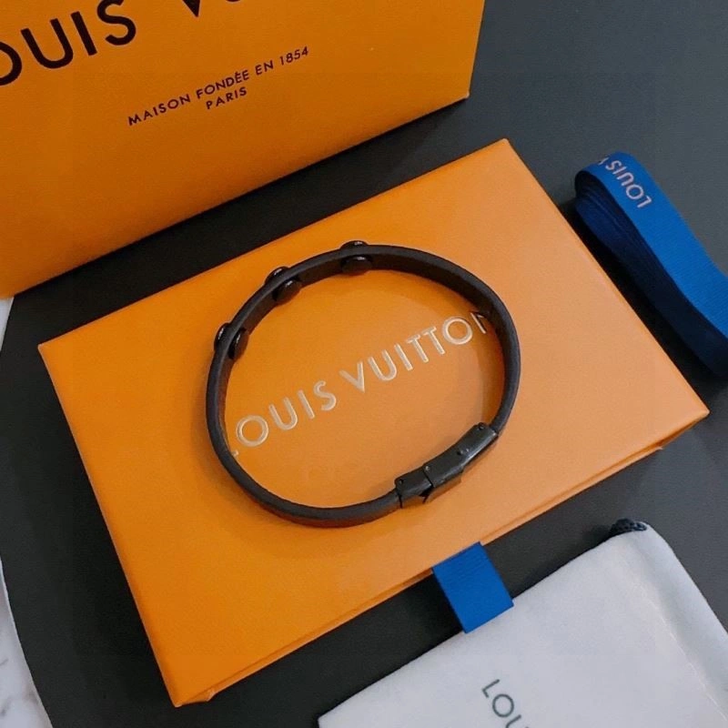 Louis Vuitton Bracelets Packable 249180