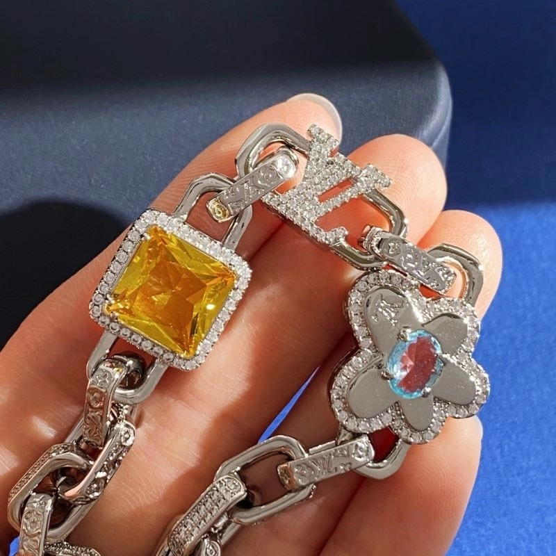 Efficient Louis Vuitton Bracelets 249165