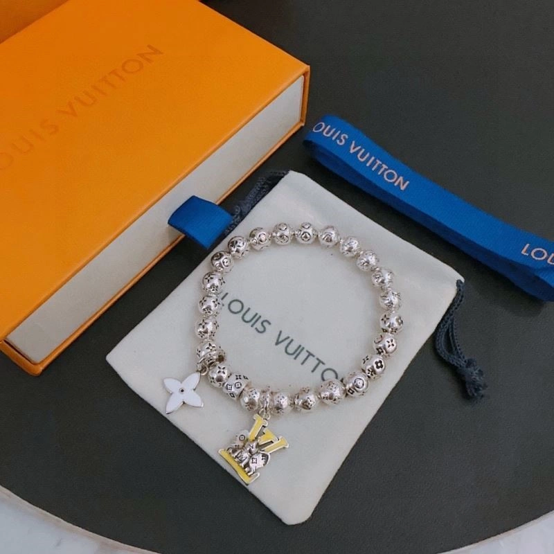 Upgraded Louis Vuitton Bracelets 249169
