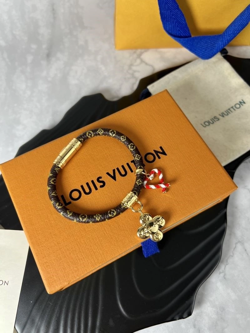 Contemporary Louis Vuitton Bracelets 249152