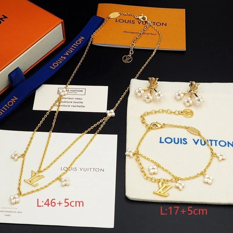 Louis Vuitton Bracelets Snug 249171