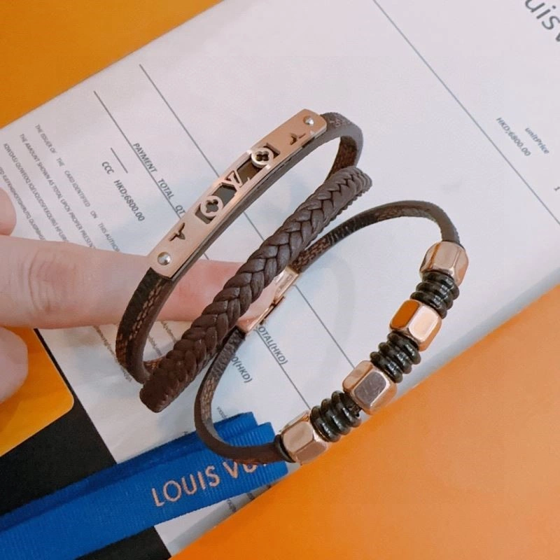 Practical Louis Vuitton Bracelets 249174