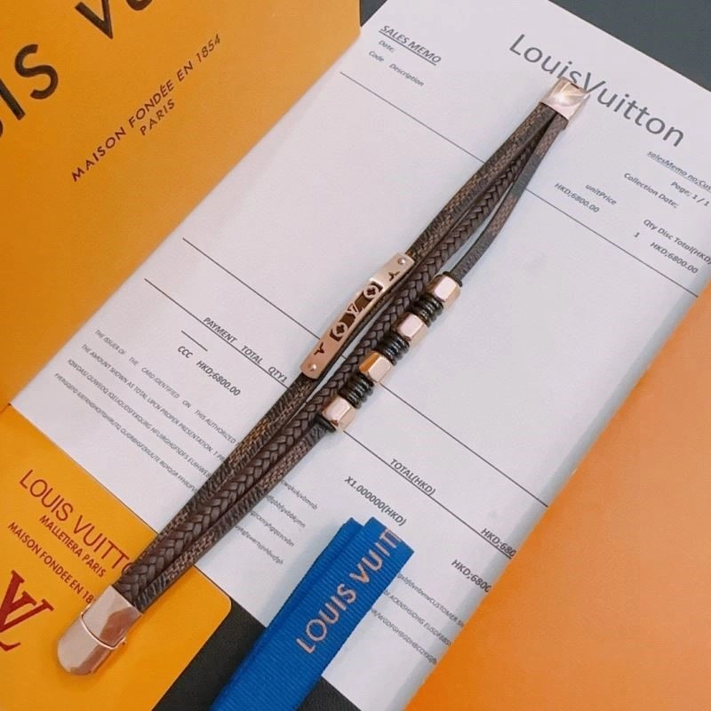 Practical Louis Vuitton Bracelets 249174