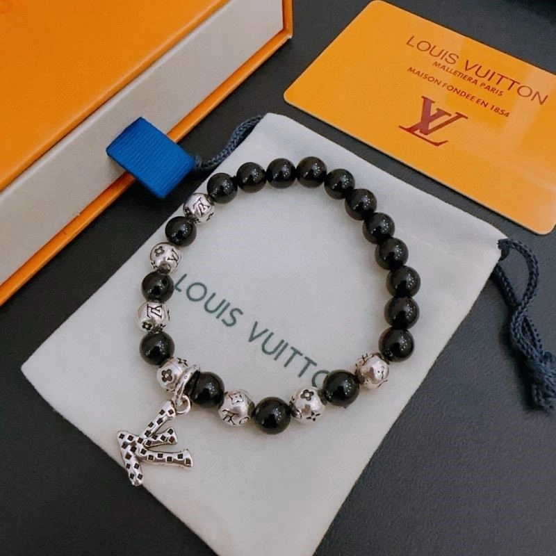 Louis Vuitton Bracelets Effortless 249153