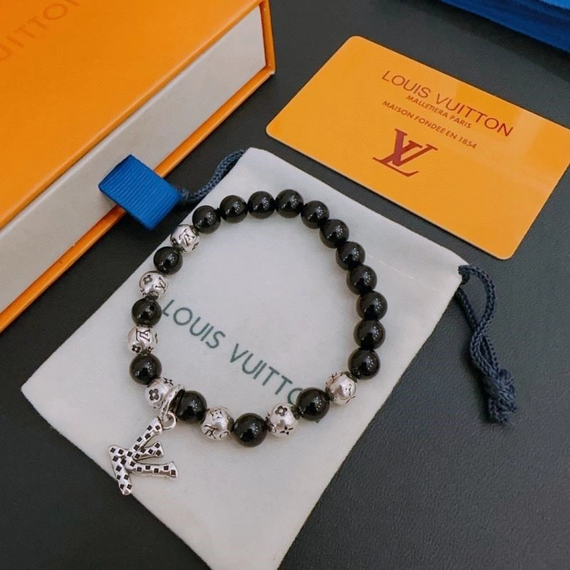 Louis Vuitton Bracelets Effortless 249153