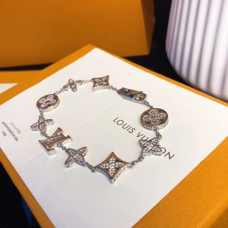 Louis Vuitton Bracelets Sporty 249146