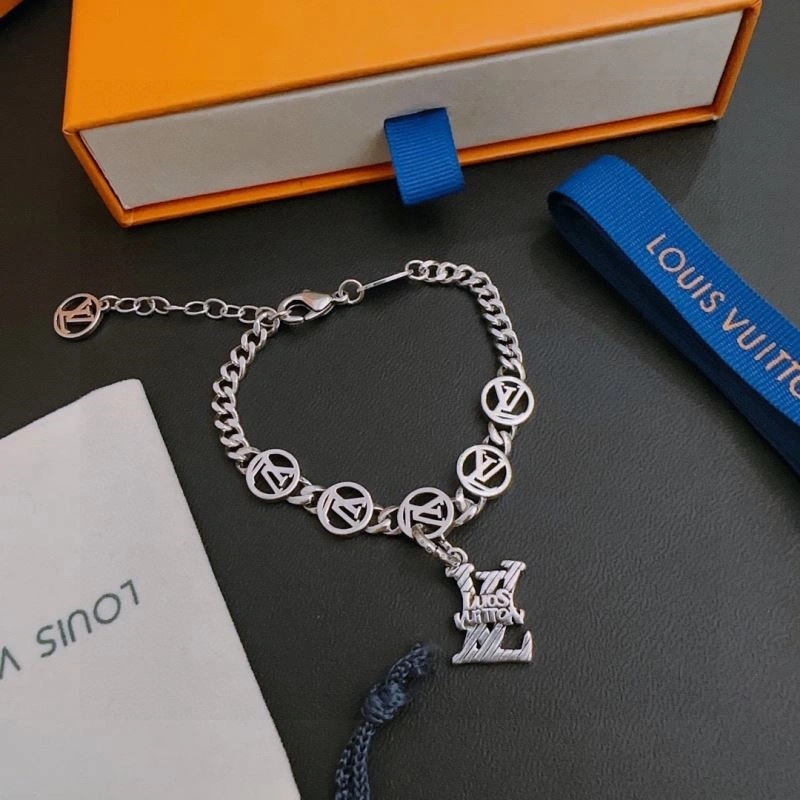 Louis Vuitton Bracelets WellDesigned 249131