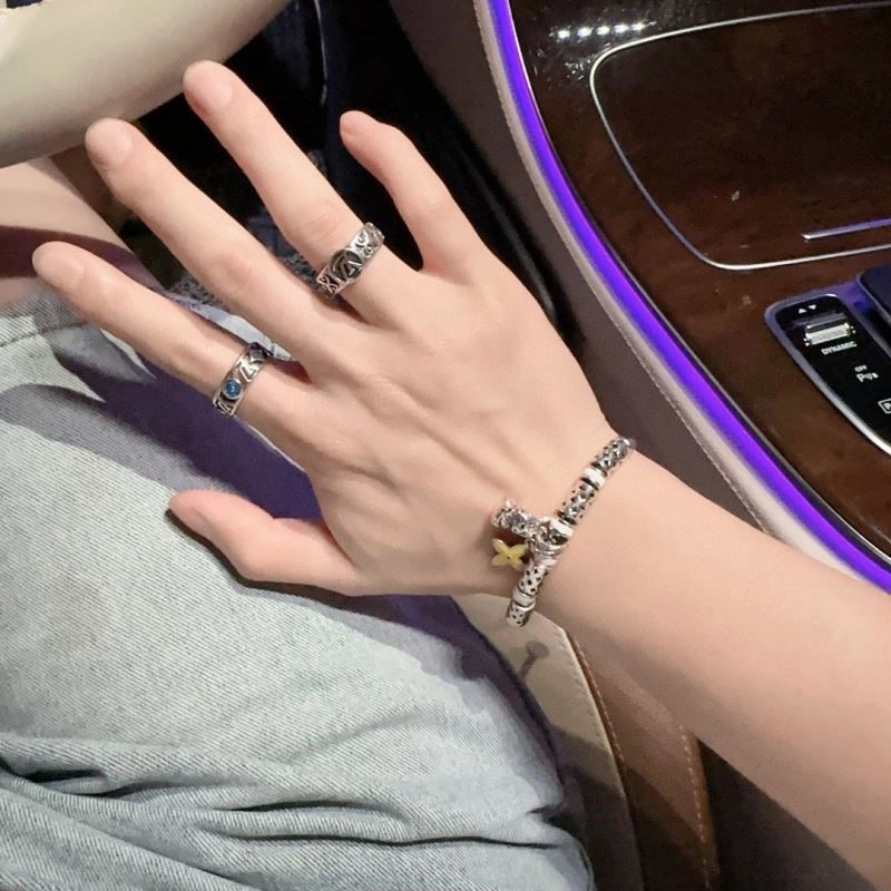 Louis Vuitton Bracelets Contemporary 249113