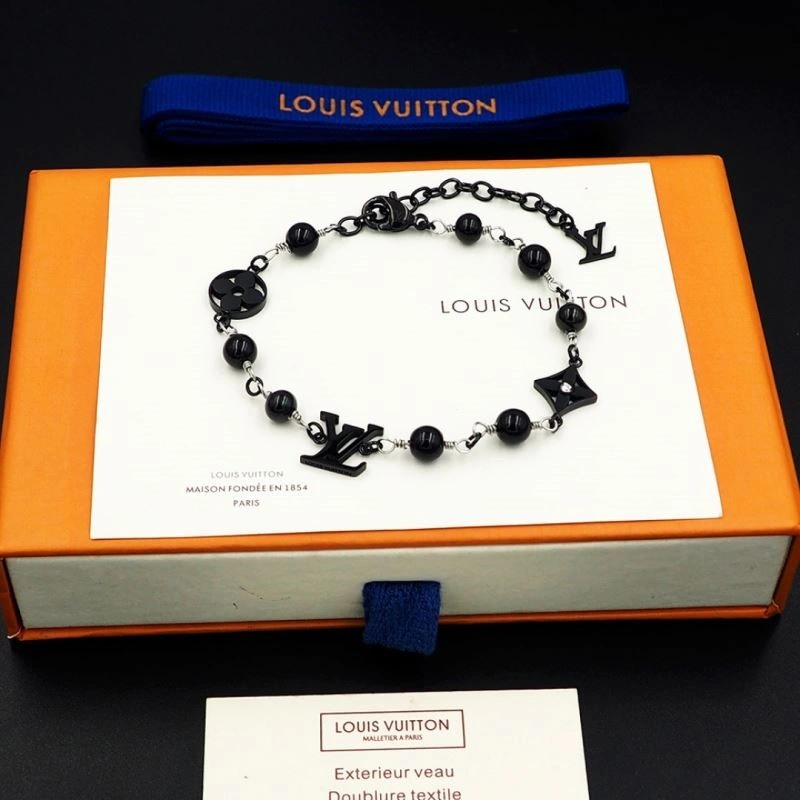 Youthful Louis Vuitton Bracelets 249122