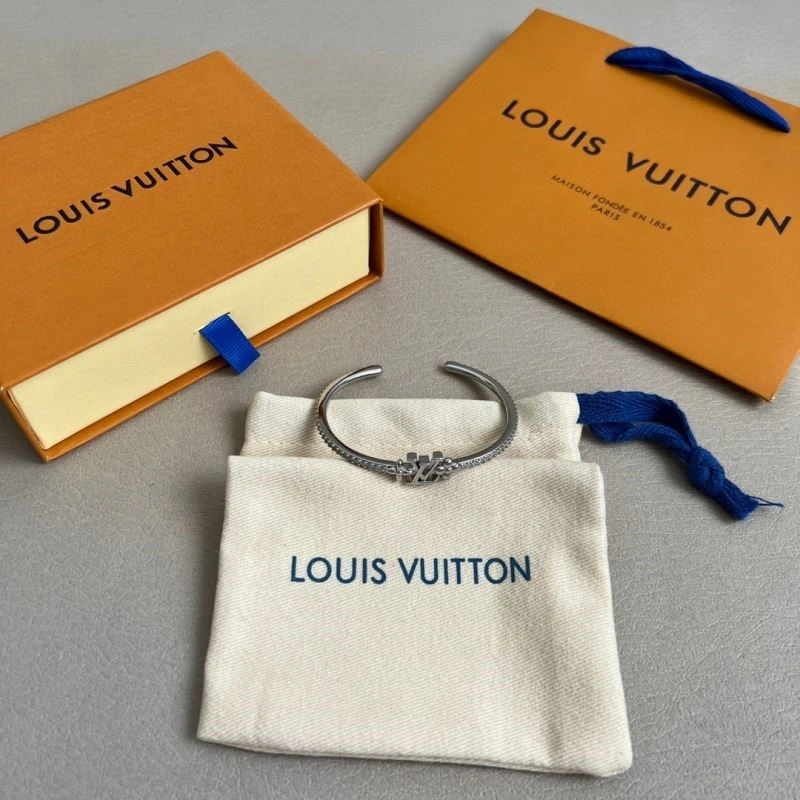 Louis Vuitton Bracelets Unisex 249117