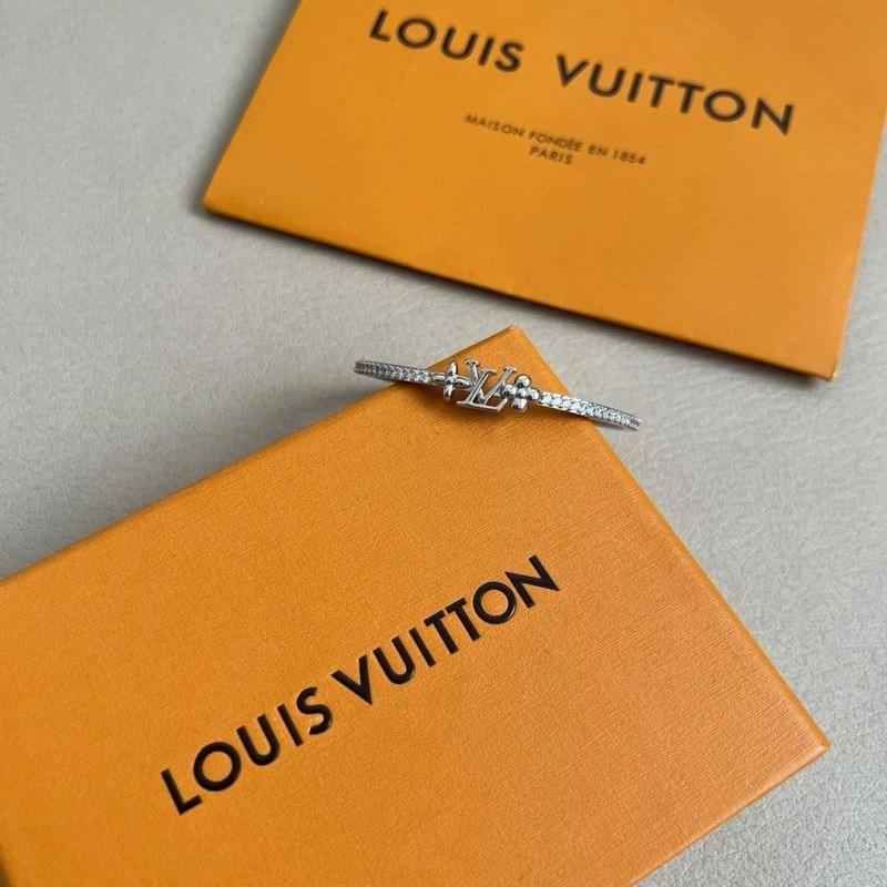 Louis Vuitton Bracelets Unisex 249117