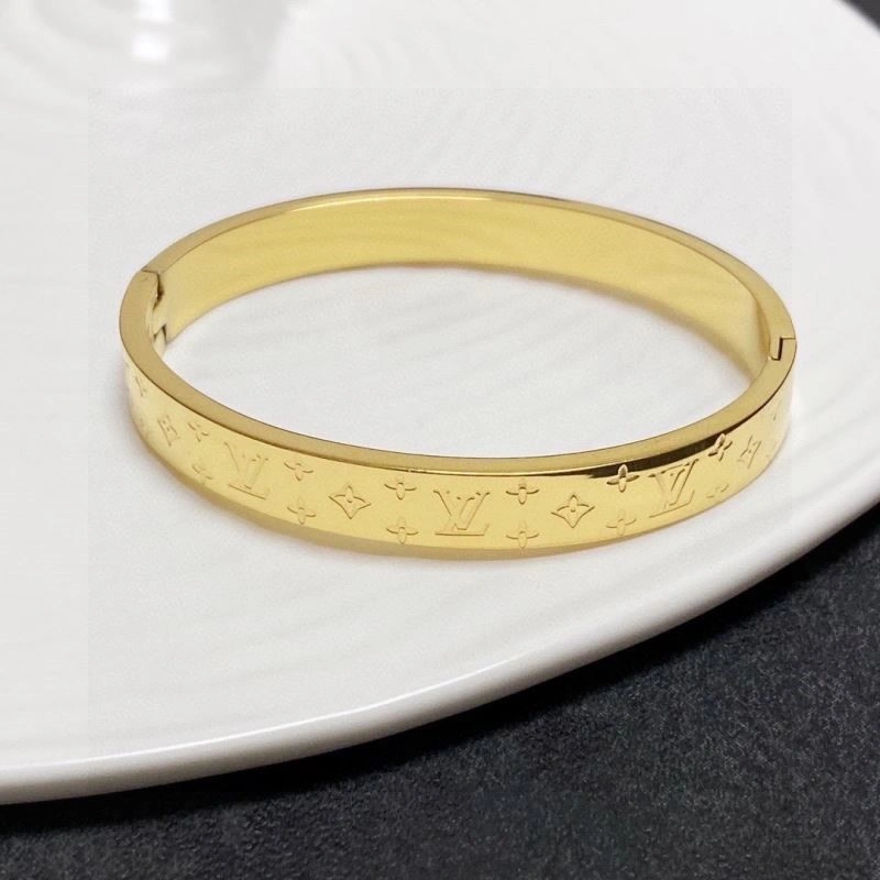 Louis Vuitton Bracelets TechFriendly 249125