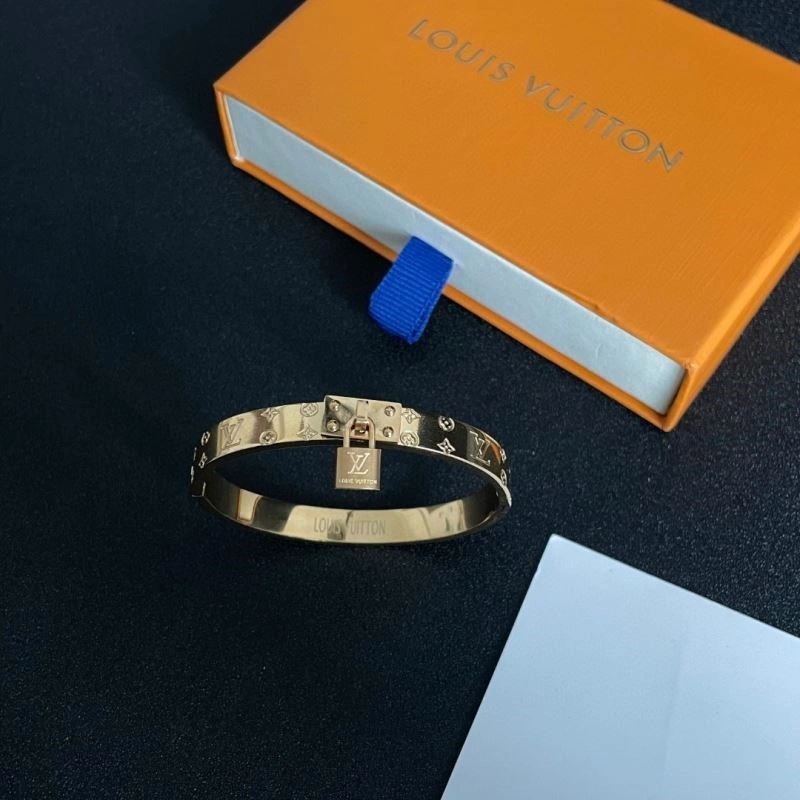 Louis Vuitton Bracelets Breathable 249120