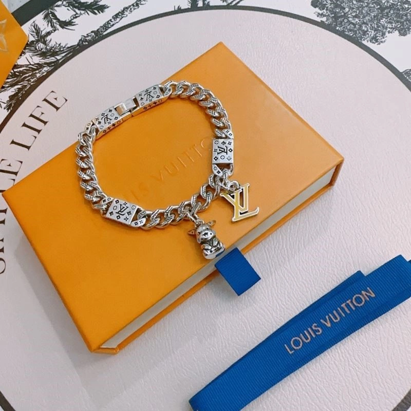 Louis Vuitton Bracelets FreshLook 249137