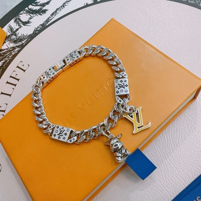 Louis Vuitton Bracelets FreshLook 249137