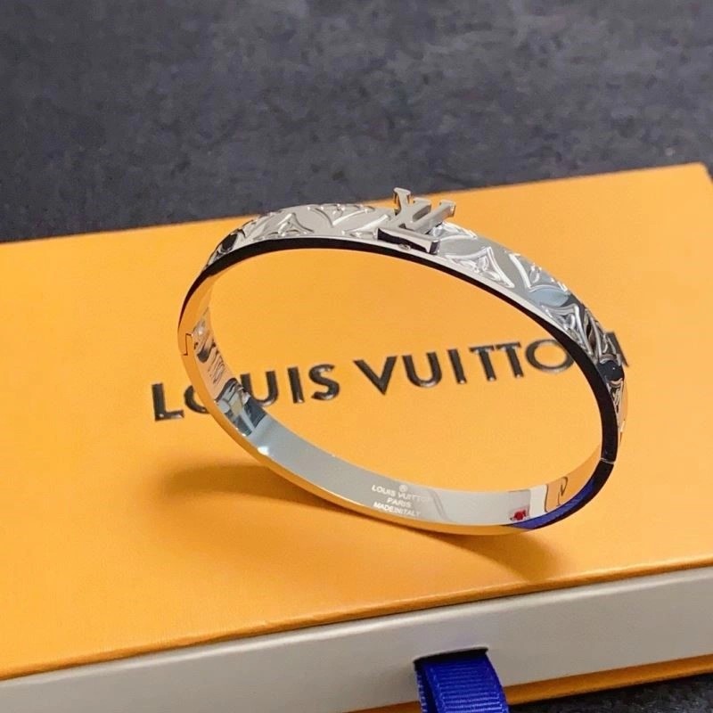 OnTrend Louis Vuitton Bracelets 249127