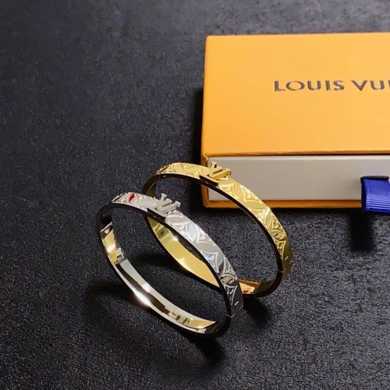 OnTrend Louis Vuitton Bracelets 249127