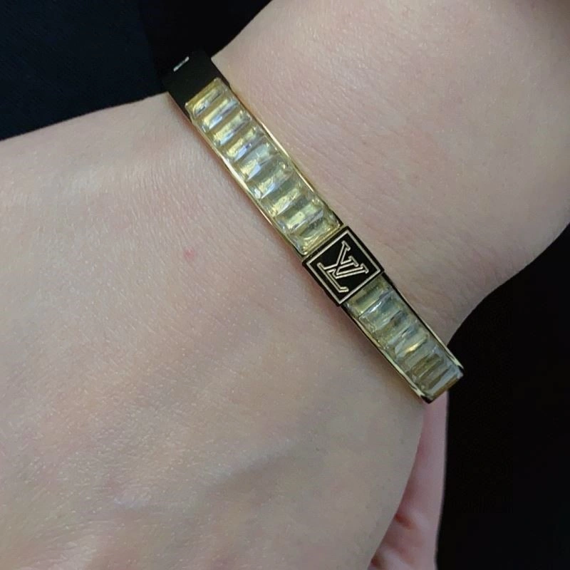 ZeroBulk Louis Vuitton Bracelets 249116