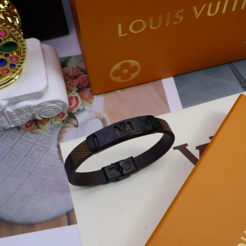 Louis Vuitton Bracelets EyeCatching 249105