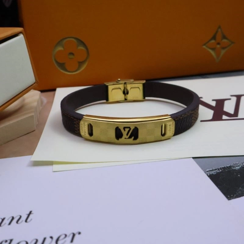 Stylish Louis Vuitton Bracelets 249103