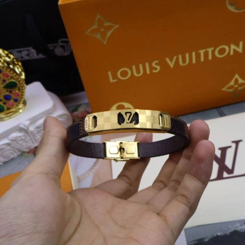 Stylish Louis Vuitton Bracelets 249103
