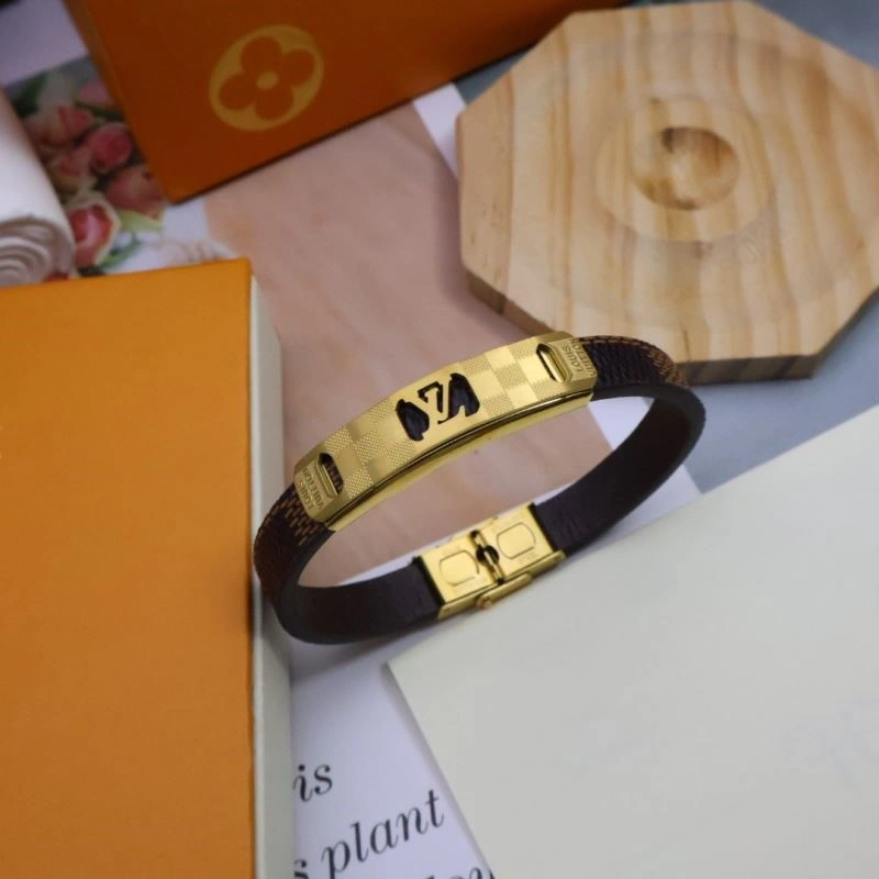 Stylish Louis Vuitton Bracelets 249103