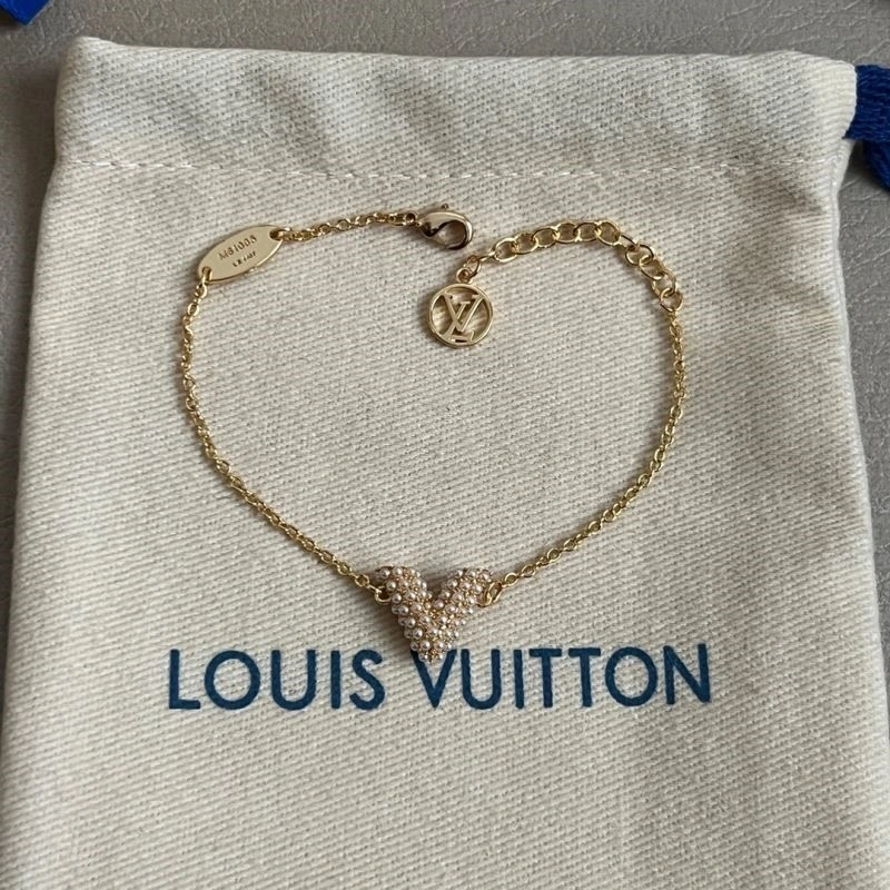 Trendy Louis Vuitton Bracelets 249102