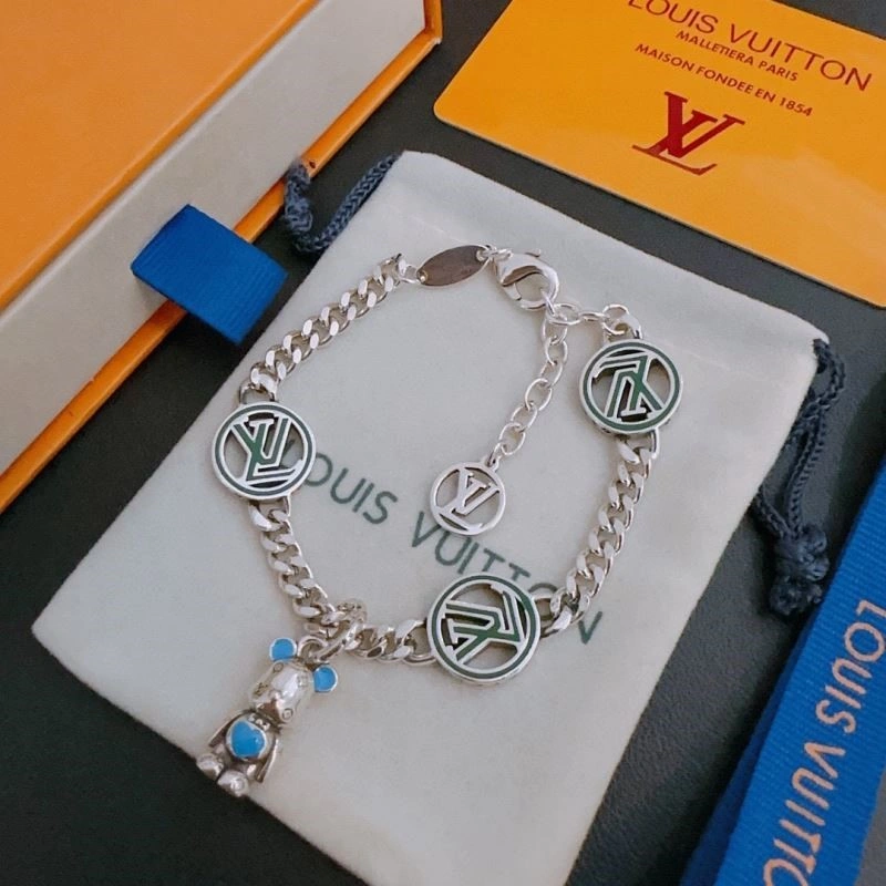Breathable Louis Vuitton Bracelets 249096