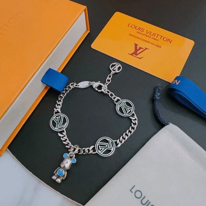 Breathable Louis Vuitton Bracelets 249096