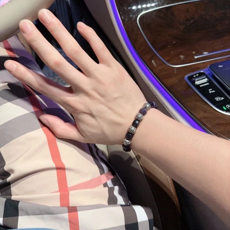 Popular Louis Vuitton Bracelets 249072
