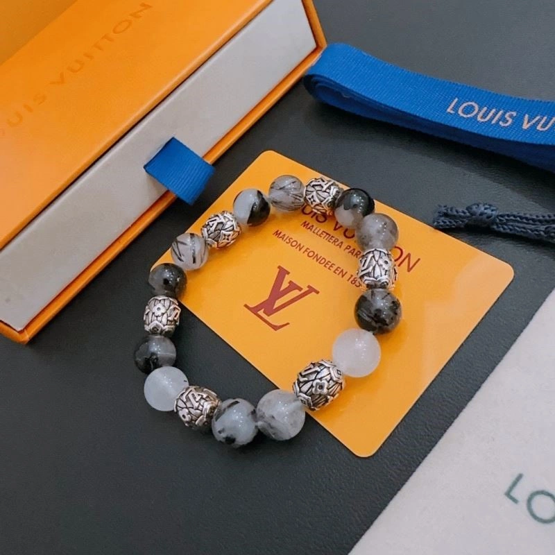 Louis Vuitton Bracelets Cozy 249095